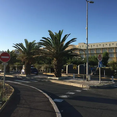 Nid Douillet Dans Les Coursives Du Village Naturiste Du Cap D Lejlighed *