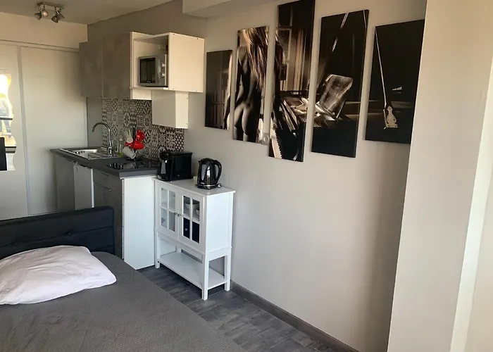 Apartment Nid Douillet Dans Les Coursives Du Village Naturiste Du Cap D